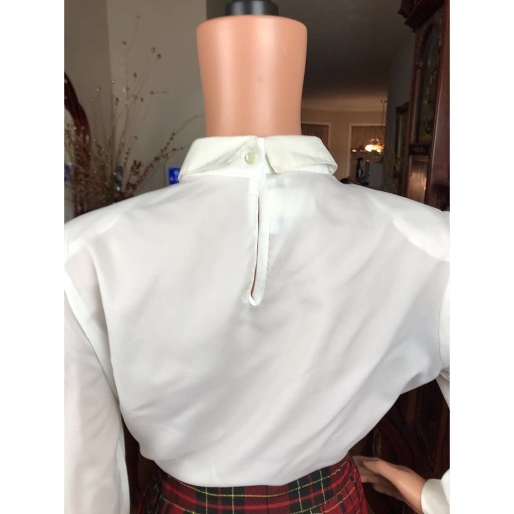 Vtg. Laura Mae white blouse size 14 - Picture 4 of 4